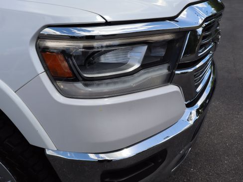 Used 2020 RAM 1500 Laramie AWD/4WD image 13