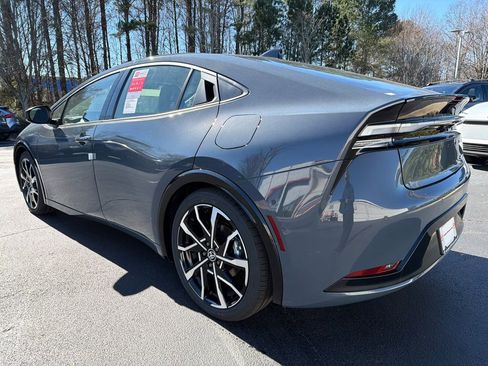 New 2026 Toyota Prius XSE Premium image 5