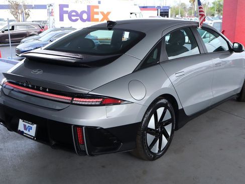 Used 2023 Hyundai Ioniq 6 SE image 5