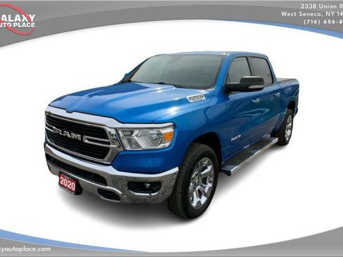 Used 2020 RAM 1500 Big Horn AWD/4WD image 1