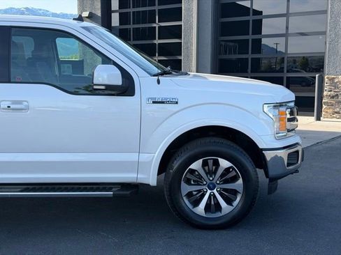 Used 2019 Ford F150 Lariat w/ FX4 Off-Road Package AWD/4WD image 3