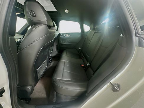 Used 2024 BMW i4 eDrive40 image 29