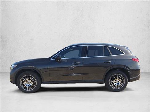 Certified 2026 Mercedes-Benz GLC 300 image 5