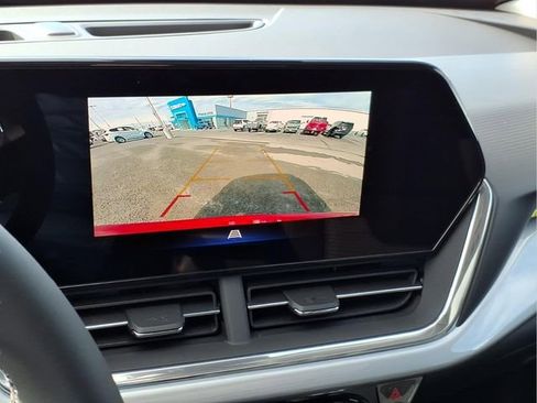 New 2026 Chevrolet Trax LT w/ Sunroof Package image 19