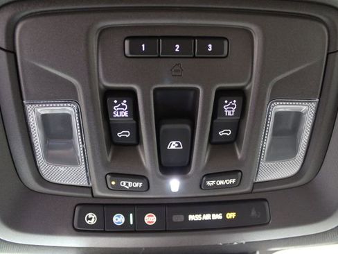 New 2025 GMC Sierra 2500 SLT w/ SLT Premium Package image 49