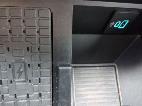 Certified 2024 Ford F250 Lariat w/ Sport Appearance Package image 22