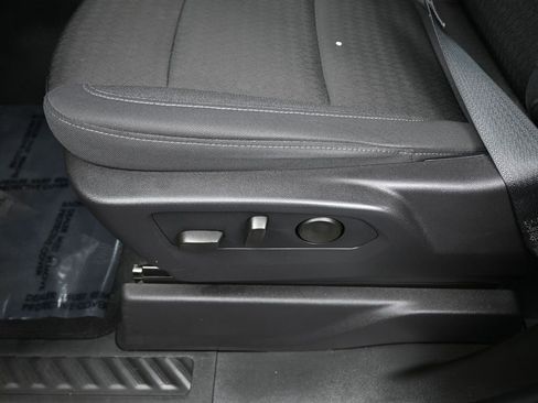 Used 2024 Chevrolet Silverado 1500 Custom image 15