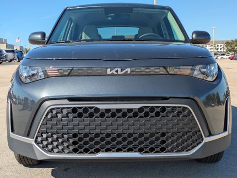 New 2025 Kia Soul LX image 3