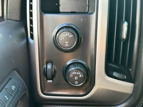 Used 2018 GMC Sierra 1500 SLT w/ SLT Premium Package AWD/4WD image 37