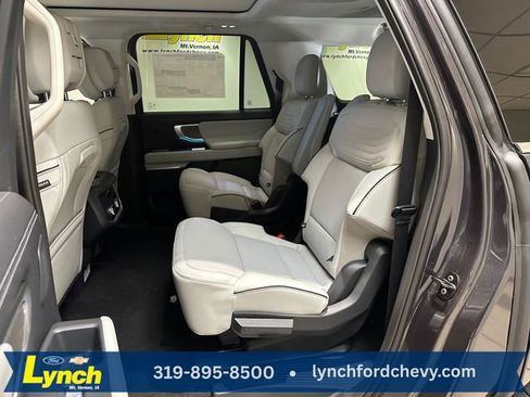 New 2026 Ford Expedition Max Platinum AWD/4WD image 23