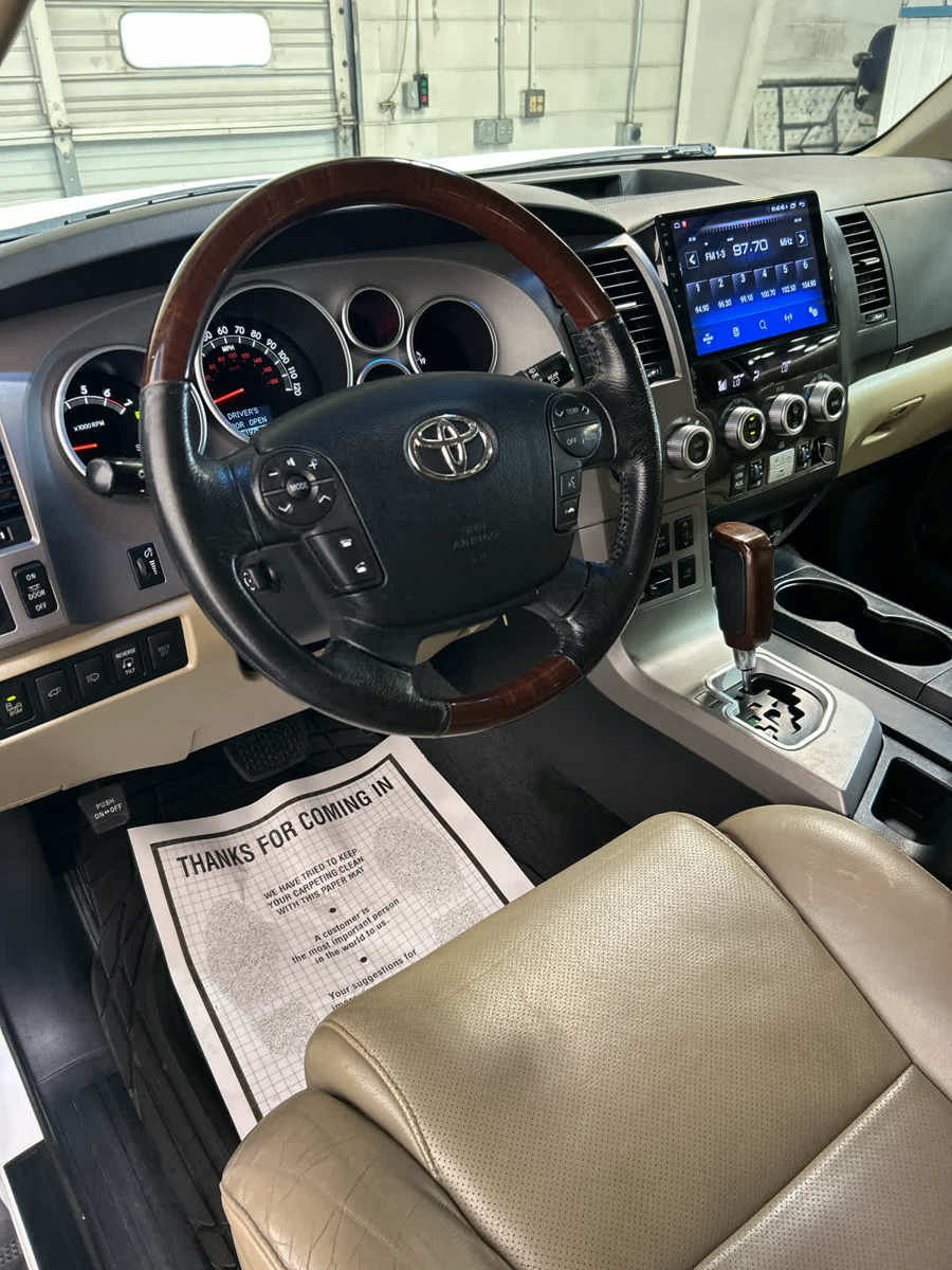 Used 2012 Toyota Sequoia Platinum AWD/4WD image 13
