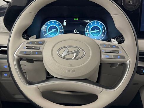 Used 2025 Hyundai Palisade Calligraphy AWD/4WD image 16