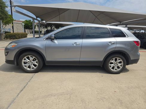 Used 2012 MAZDA CX-9 Grand Touring w/ Moonroof & Bose Audio Pkg FWD image 6