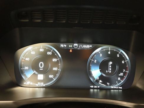 Used 2021 Volvo XC90 T6 Inscription image 16