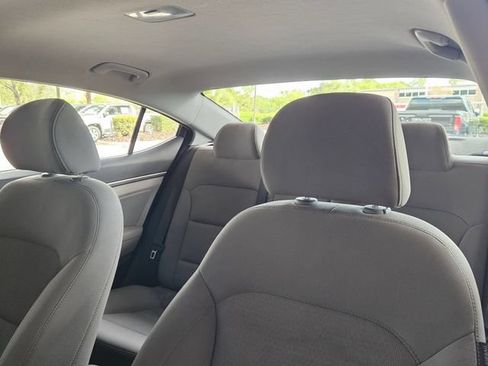 Used 2018 Hyundai Elantra SEL FWD image 14