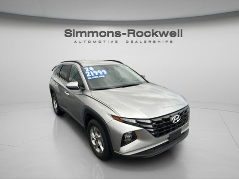 Used 2024 Hyundai Tucson SEL image 3