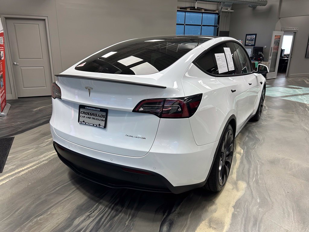 Used 2022 Tesla Model Y Performance AWD/4WD image 33