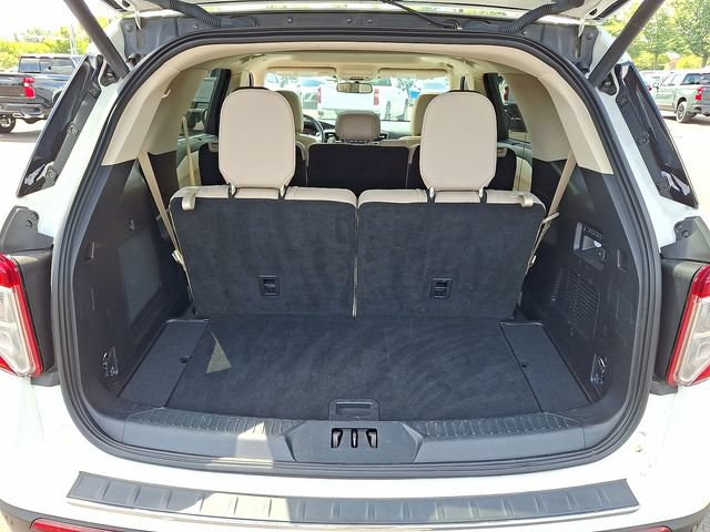 Used 2021 Ford Explorer Limited w/ Hybrid Equipment Group 310A AWD/4WD image 26