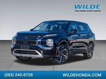 Used 2023 Mitsubishi Outlander SE