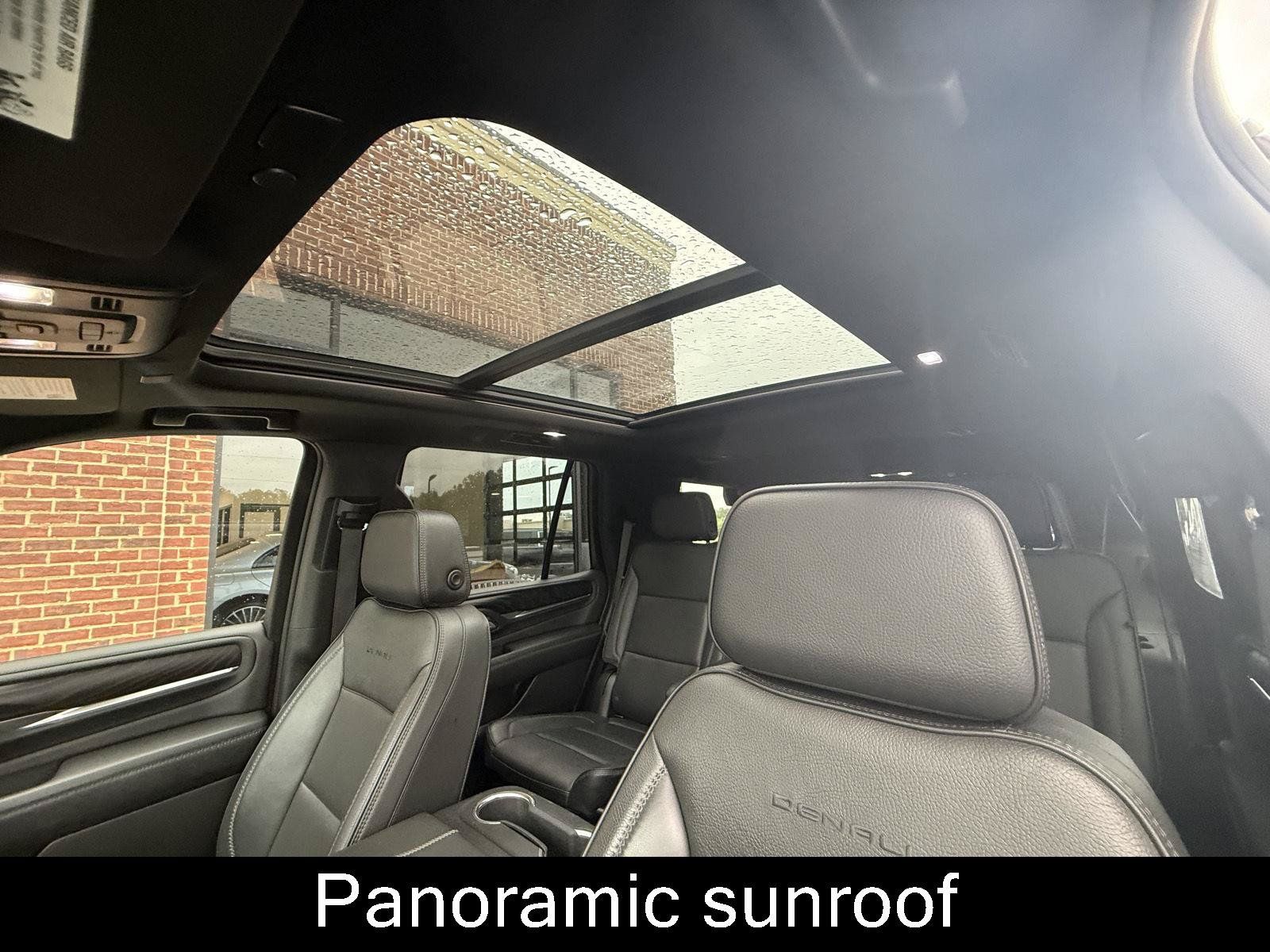 Used 2023 GMC Yukon Denali AWD/4WD image 5