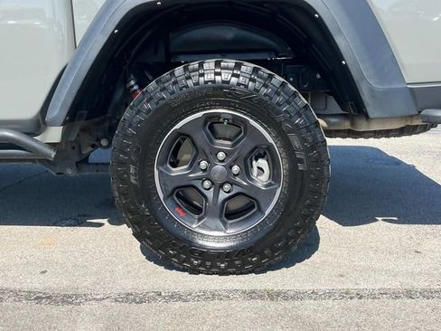 Used 2022 Jeep Gladiator Rubicon w/ LED Lighting Group AWD/4WD image 13