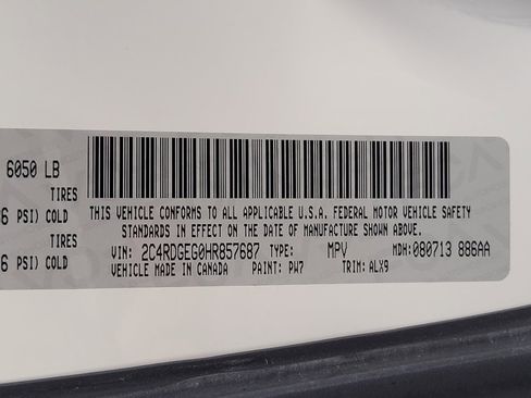 Used 2017 Dodge Grand Caravan GT image 33