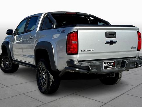 Used 2019 Chevrolet Colorado ZR2 w/ Colorado ZR2 Bison Edition image 11