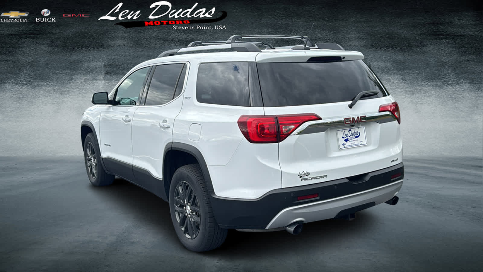 Used 2018 GMC Acadia SLT AWD/4WD image 3