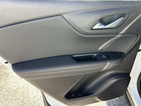 Used 2024 Chevrolet Blazer LT w/ Convenience Package image 23