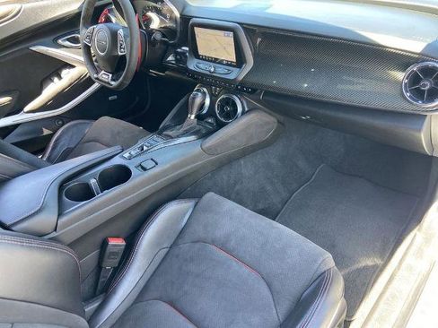 Used 2021 Chevrolet Camaro ZL1 RWD image 23