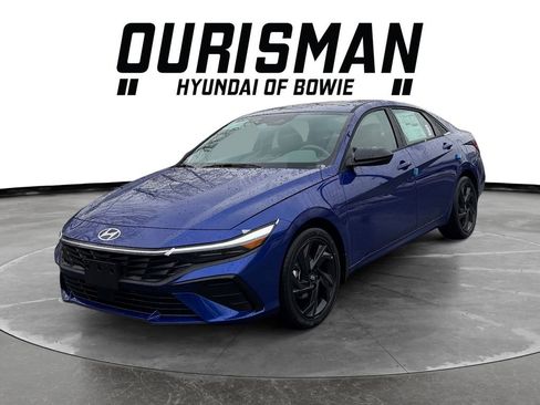 New 2026 Hyundai Elantra SEL Sport Premium FWD image 2