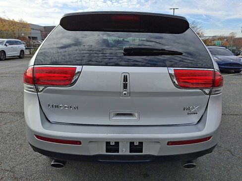 Used 2015 Lincoln MKX AWD w/ Equipment Group 102A image 6