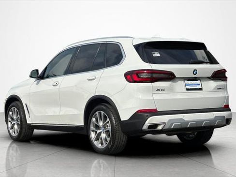 Used 2023 BMW X5 sDrive40i w/ Premium Package image 3
