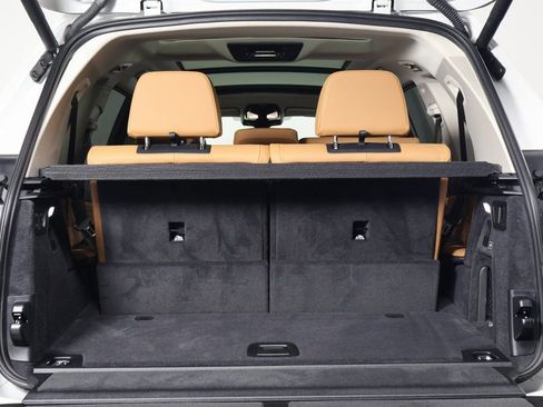 Certified 2026 BMW X7 xDrive40i w/ Premium Package image 15