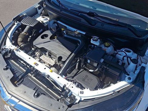 Used 2023 Chevrolet Equinox LT image 26