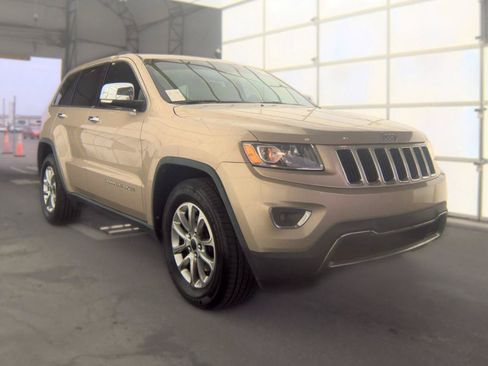 Used 2014 Jeep Grand Cherokee Limited RWD image 3