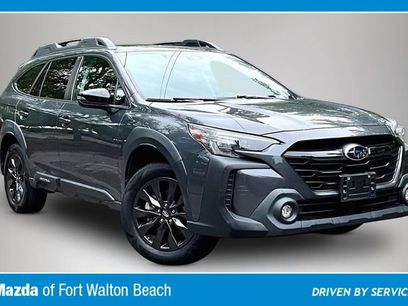 Used 2023 Subaru Outback Onyx Edition w/ Tech Package 2