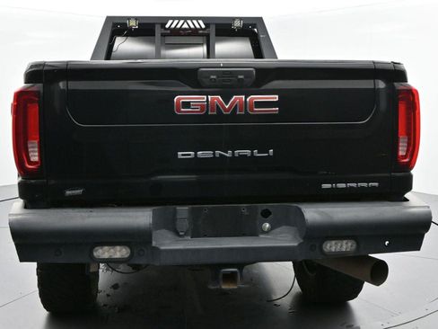 Used 2021 GMC Sierra 3500 Denali w/ Denali Black Diamond Edition AWD/4WD image 6