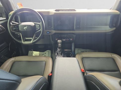 Used 2024 Ford Bronco Wildtrak AWD/4WD image 12