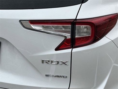 Certified 2024 Acura RDX SH-AWD image 7