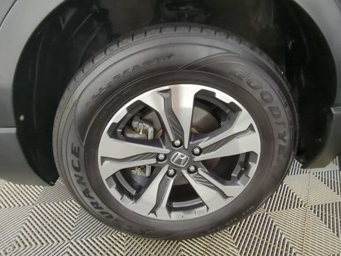 Used 2020 Honda CR-V LX image 16
