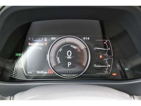 Used 2024 Lexus UX 250h FWD w/ Premium Package image 14