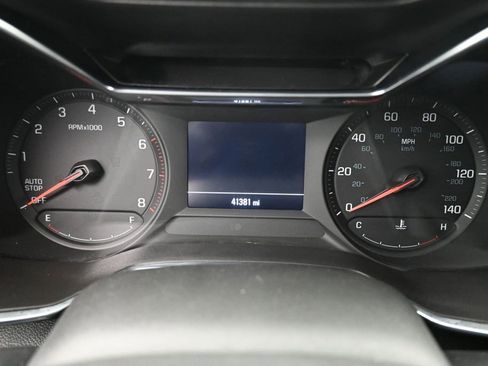 Used 2023 Chevrolet TrailBlazer LT FWD image 12