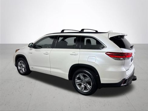 Used 2019 Toyota Highlander Limited AWD/4WD image 8