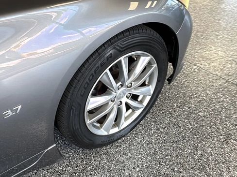 Used 2014 INFINITI Q50 Premium w/ Spare Tire Package RWD image 27