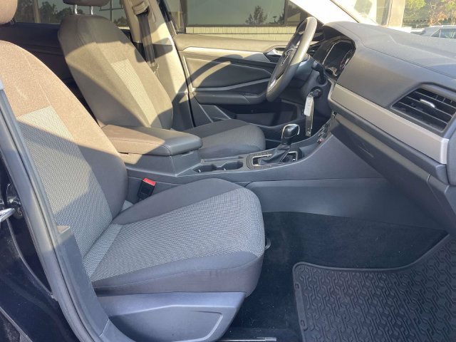 Used 2021 Volkswagen Jetta SE FWD image 7