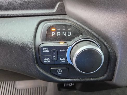 Used 2020 RAM 1500 Big Horn AWD/4WD image 8