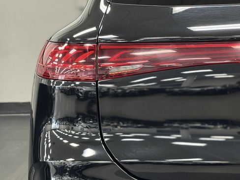 Certified 2023 Mercedes-Benz EQS 580 4MATIC SUV image 14