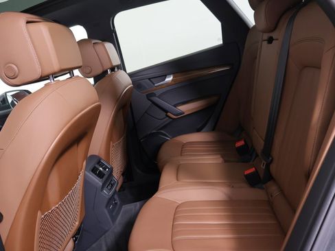 Used 2023 Audi Q5 2.0T Premium image 23