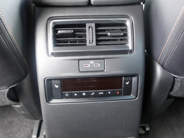 Used 2024 MAZDA CX-90 Plug-In Hybrid w/ Premium Plus AWD/4WD image 25